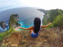 Karang Dawa View Point or Kelingking cliff
